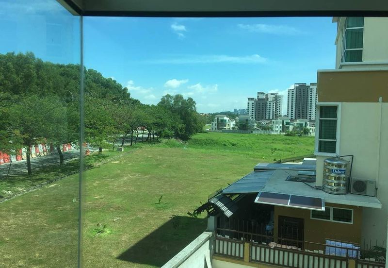 Lake Valley @Avenue 4 , 3 Sty FREEHOLD Bungalow