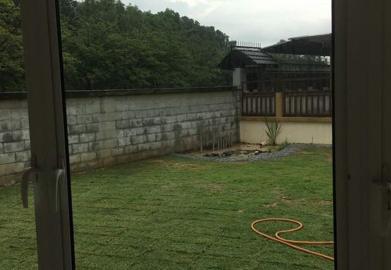 Lake Valley @Avenue 4 , 3 Sty FREEHOLD Bungalow