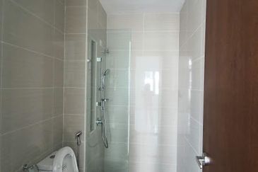 Suria Villa @ Bandar Sungai Long 3 Sty Semi D