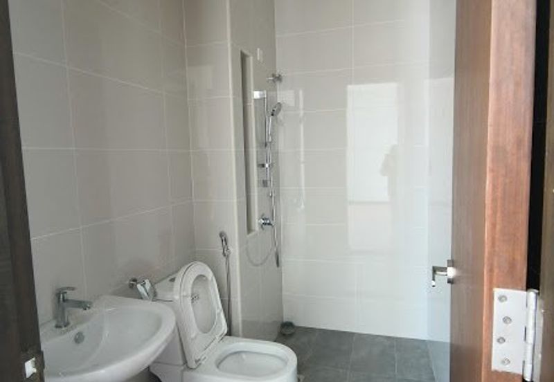 Suria Villa @ Bandar Sungai Long 3 Sty Semi D