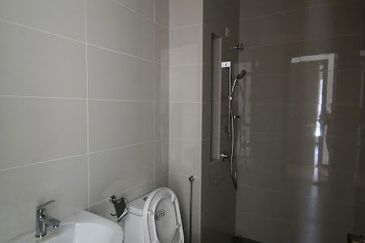 Suria Villa @ Bandar Sungai Long 3 Sty Semi D