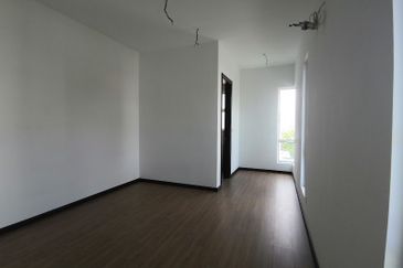 Suria Villa @ Bandar Sungai Long 3 Sty Semi D