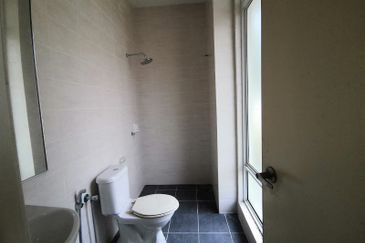 Bandar Tun Hussein Onn