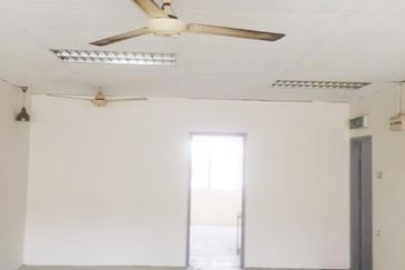 Taman Industri Lembah jaya 2 storey link Factory 