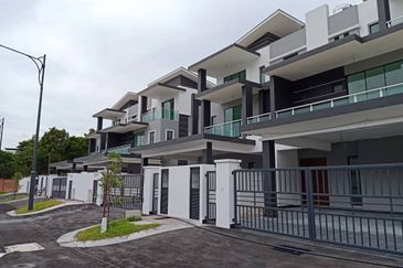 Raflesia Residence Bandar Sungai Long