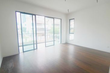 Villa 33, Bukit Manda'rina