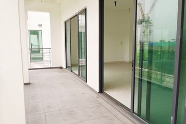 Villa 33, Bukit Manda'rina