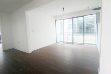 Villa 33, Bukit Manda'rina