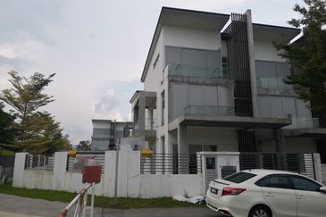 Bandar Mahkota Cheras