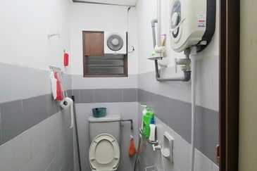 SL 6 Sungai Long, [20 x 67], Gated & Guarded  