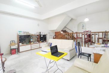 SL 6 Sungai Long, [20 x 67], Gated & Guarded  