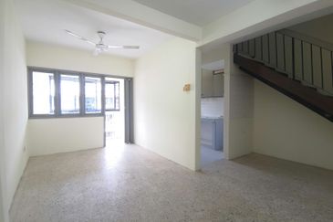 Dahlia Apartment, Pandan Indah