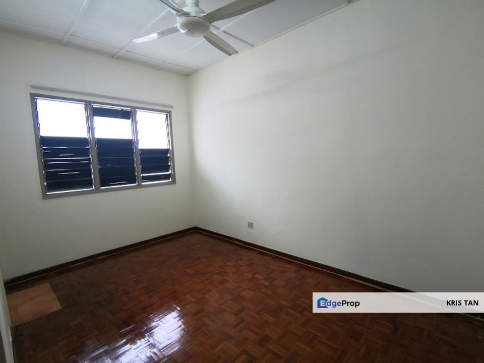 Dahlia Apartment For Sale, Near by LRT, Selangor, Pandan Indah