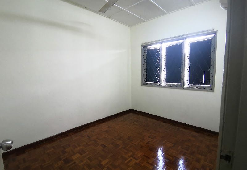 Dahlia Apartment, Pandan Indah