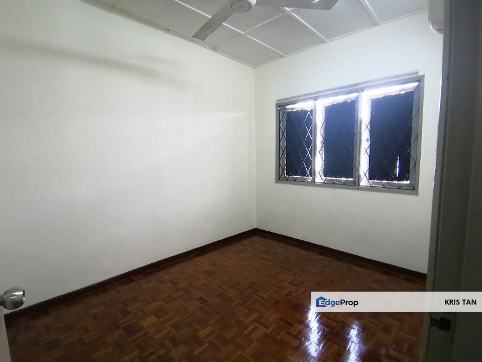 Dahlia Apartment For Sale, Near by LRT, Selangor, Pandan Indah