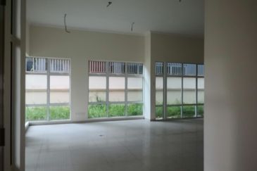 Bandar Tun Hussein Onn