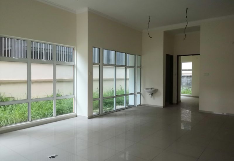 Bandar Tun Hussein Onn