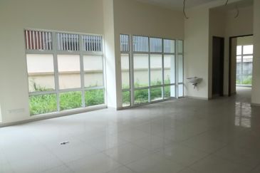 Bandar Tun Hussein Onn