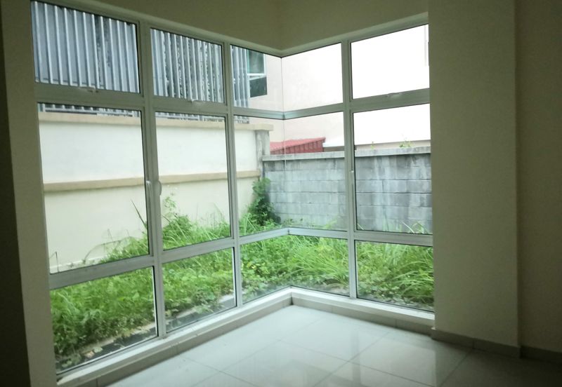 Bandar Tun Hussein Onn