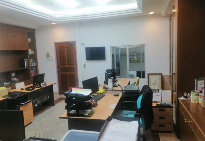 KAWASAN PERUSAHAAN BALAKONG