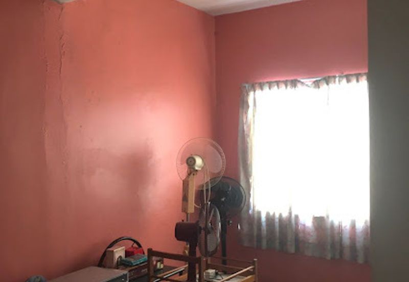 Jalan Suasana, Bandar Tun Hussein Onn