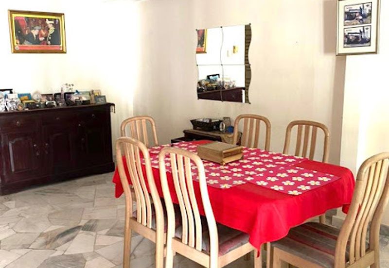 Jalan Suasana, Bandar Tun Hussein Onn