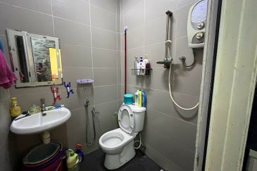 Bayu Aman , Taman Desa Aman