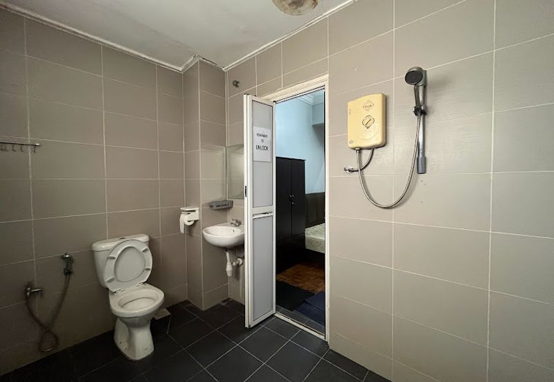 Bayu Aman , Taman Desa Aman