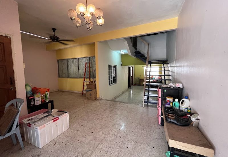 Bayu Aman , Taman Desa Aman