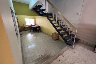 Bayu Aman , Taman Desa Aman