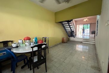 Bayu Aman , Taman Desa Aman