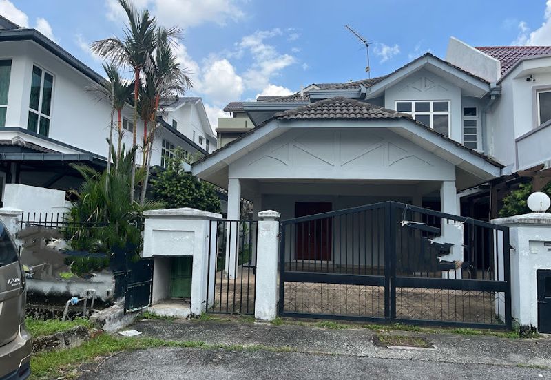 Jalan Suasana, Bandar Tun Hussein Onn