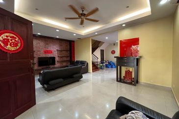 Bayu Aman , Taman Desa Aman