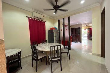 Bayu Aman , Taman Desa Aman