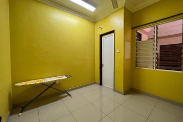 Bayu Aman , Taman Desa Aman