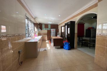 Bayu Aman , Taman Desa Aman