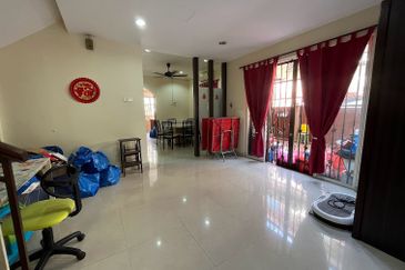 Bayu Aman , Taman Desa Aman