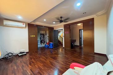 Bayu Aman , Taman Desa Aman