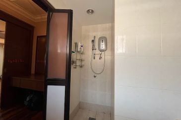 Bayu Aman , Taman Desa Aman