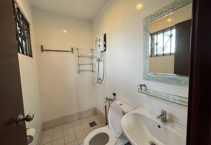 Bayu Aman , Taman Desa Aman