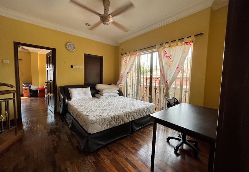 Bayu Aman , Taman Desa Aman