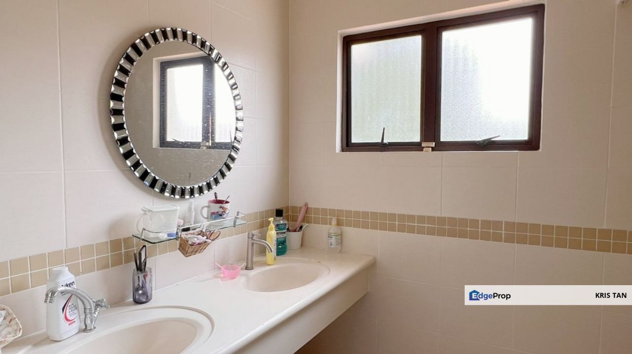 2.5 Sty Sunway Cheras Corner ,Freehold,L/A-3380 Sqft, G& Guarded , Selangor, Batu 9th Cheras