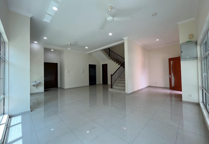 Bandar Tun Hussein Onn