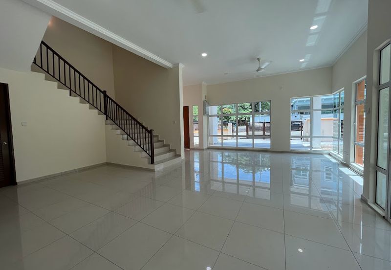 Bandar Tun Hussein Onn