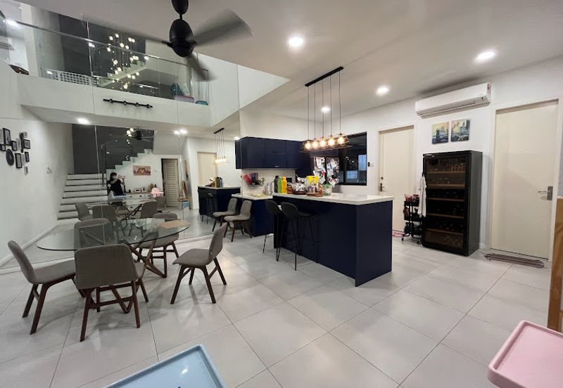 Sutera Heights 2.5 Sty for Sale