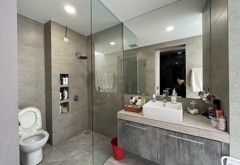 Sutera Heights 2.5 Sty for Sale