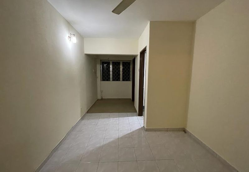 Taman Cheras Mewah, Near by The Peak and shop lot, freehold 2 Sty[20x70]