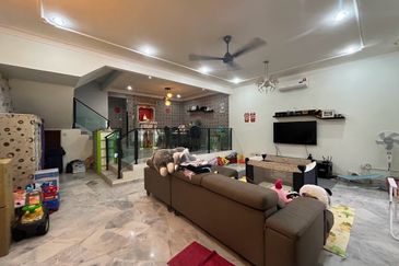 SL 2, Bandar Sungai Long