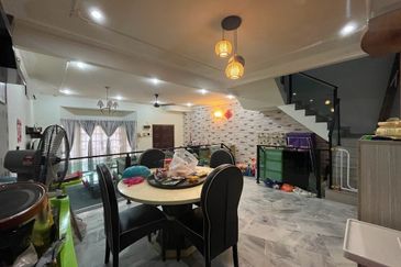 SL 2, Bandar Sungai Long