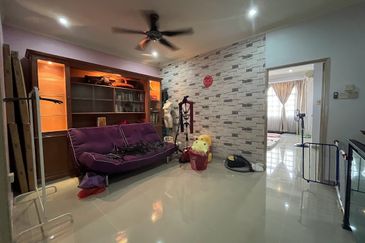 SL 2, Bandar Sungai Long